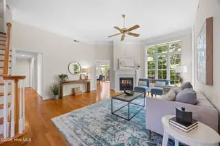 4850 Wedgefield Drive, Wilmington, NC 28409 – photo 3: Living Room