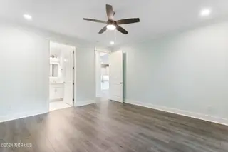 2058 Greenside Manor Drive SW, Ocean Isle Beach, NC 28469 – photo 18: 2058 Greenside Manor Drive