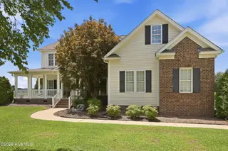 1296 Windbrooke Drive, Grimesland, NC 27837 – photo 2: 2-web-or-mls-IMG_4448