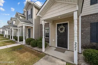 229 Glen Cannon Drive, Jacksonville, NC 28546 – photo 2: 5-web-or-mls-04