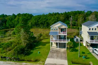 250 Riverside Drive, Sneads Ferry, NC 28460 – photo 3: IMG_2862
