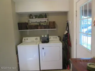 104 E 13th Street, Washington, NC 27889 – photo 12: LAUNDRY