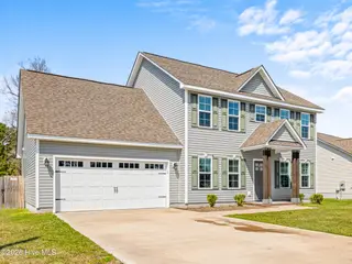 221 Holly Grove Court E, Jacksonville, NC 28540 – photo 5: a02a0261