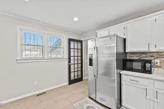 3002 Northwoods Drive, Jacksonville, NC 28540 – photo 13: 425A2336
