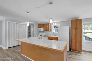 1784 N.C. Hwy-172, Sneads Ferry, NC 28460 — 3-bedroom manufactured home, Sneads Ferry, NC, photo 9 of 28