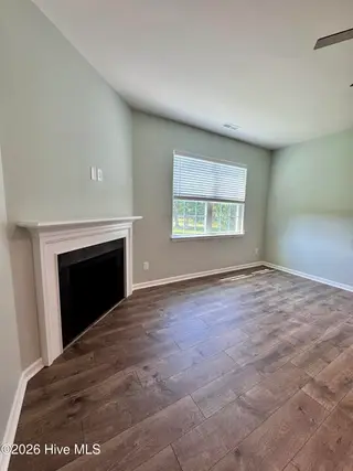 2021 Caracara Drive, New Bern, NC 28560 – photo 21: LR