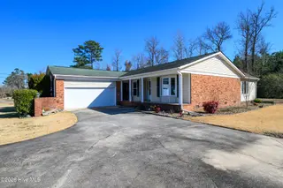 115 Carolina Pines Boulevard, New Bern, NC 28560 – photo 6: Welcome Home!