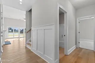 215 Hanover Lakes Drive, Wilmington, NC 28401 – photo 5: Foyer