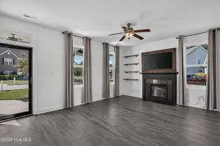 804 Oleander Street, Jacksonville, NC 28540 — 4-bedroom home in Williamsburg Plantation, Jacksonville, NC, photo 6 of 41