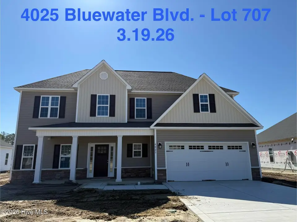 4025 Bluewater Boulevard, New Bern, NC 28562 – photo 1 of 33: IMG_6906