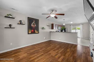 303 Glen Cannon Drive, Jacksonville, NC 28546 – photo 5: glencannon-5
