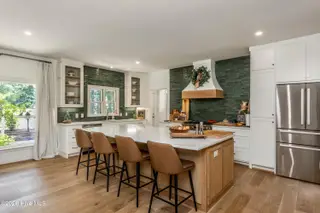 5050 Country Club Drive N, Wilson, NC 27896 – photo 17: XL Kitchen