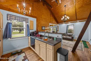 New Bern – photo 17: 18-web-or-mls-0C0A2036