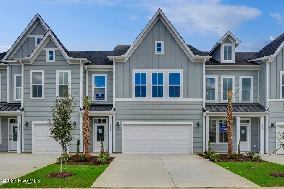 2209 Star Shower Way, Leland, NC 28451 – photo 1 of 34: 112 exterior