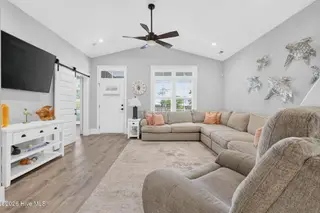 2303 W Yacht Drive, Oak Island, NC 28465 — 3-bedroom home, Oak Island, NC, photo 8 of 49