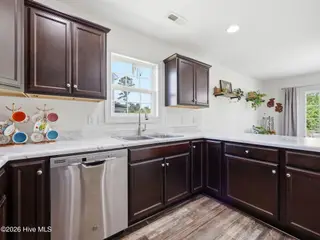 191 Moonstone Court, Jacksonville, NC 28546 – photo 11: 26-web-or-mls-191 Moonstone Ct 62