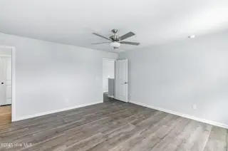 602 S Squires Run Lane, Richlands, NC 28574 – photo 20: Master Bedroom