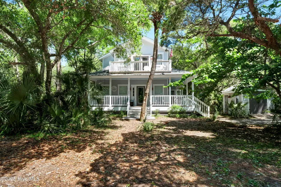29 Fort Holmes Trail, Bald Head Island, NC 28461 – photo 1 of 38: P4011244