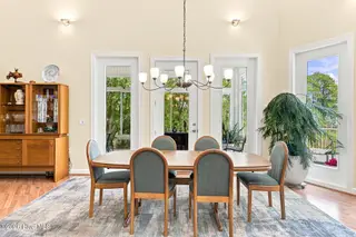 358 Shore Point Drive, Wilmington, NC 28411 — 5-bedroom home in Bayshore Estates, Wilmington, NC, photo 12 of 49