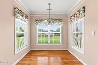 112 White Heron Lane, Swansboro, NC 28584 – photo 15: breakfast nook 1