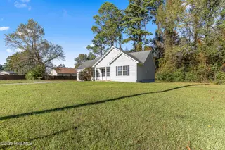 5046 Gum Branch Road, Jacksonville, NC 28540 – photo 2: 01-2