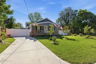 216 Jones Street, New Bern, NC 28562 – photo 5: 35_img_5253