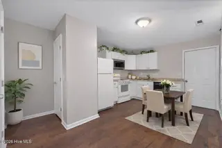 304 Sheffield Road, Jacksonville, NC 28546 – photo 4: A7DCA269-A2A1-4C79-A1D4-CE8F14C8DD8E