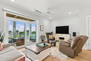 200 Olde Towne Yacht Club Drive Unit 7, Beaufort, NC 28516 – photo 22: 39-web-or-mls-IMG_3099