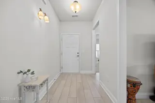 3205 Laughing Gull Terrace, Wilmington, NC 28412 — 2-bedroom home in Riverlights - Del Webb, Wilmington, NC, photo 17 of 60: 7_foyer