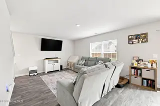 4009 Emerald View, New Bern, NC 28560 – photo 19: 32-web-or-mls-DSC_2547-edit