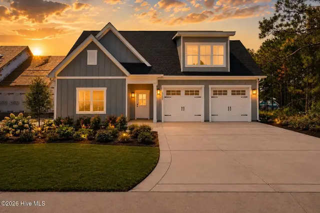 6089 Martinque Street SW, Shallotte, NC 28470