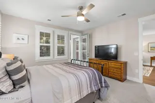 2537 St James Drive SE 901, Southport, NC 28461 — 3-bedroom condo in St James, Southport, NC, photo 23 of 46: Primary bedroom