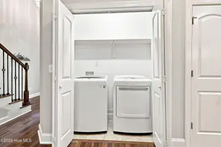1676 Cambria Drive B, Greenville, NC 27834 – photo 11: 38-web-or-mls-IMG_0086