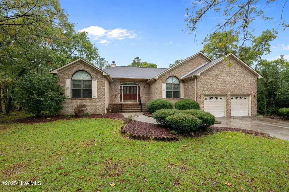 6312 Albatross Drive, New Bern, NC 28560 – photo 1 of 51: 1-web-or-mls-DSC_7908