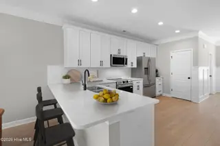 245 Cline Way Unit 112, Beaufort, NC 28516 – photo 5: Kitchen