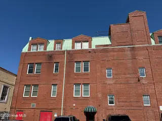 212 Middle Street 303, New Bern, NC 28560 – photo 23: IMG_6208