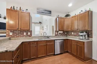 3531 White Drive, Morehead City, NC 28557 – photo 16: Kitchen