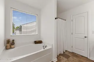 1042 Lake Norman Lane, Leland, NC 28451 – photo 19: 22_501a6864