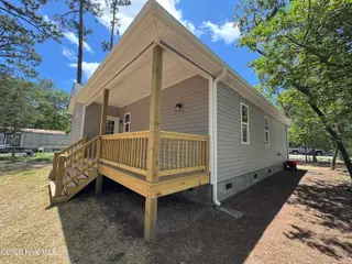 142 Redwood Road, Boiling Spring Lakes, NC 28461 — 2-bedroom home, Boiling Spring Lakes, NC, photo 6 of 20