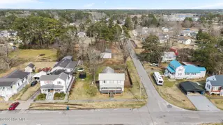 489 E Pungo Street, Belhaven, NC 27810 – photo 12: 12-web-or-mls-DJI_20260225134557_0548_D