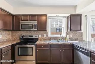 2039 Hunters Ridge Drive, Midway Park, NC 28544 – photo 11