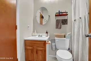 9005 E 9th Street, Surf City, NC 28445 — 4-bedroom home in Old Settlers Beach, Surf City, NC, photo 11 of 30