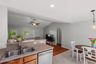 116 Oyster Landing Drive, Sneads Ferry, NC 28460 – photo 13: 425A4613