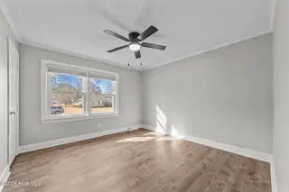 219 Leon Drive, Greenville, NC 27858 — 3-bedroom home in Lake Glenwood, Greenville, NC, photo 21 of 34: 43-web-or-mls-LHV_8245
