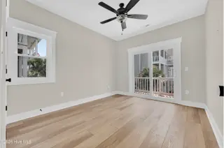 128 Sea Oaks Court, North Topsail Beach, NC 28460 – photo 15