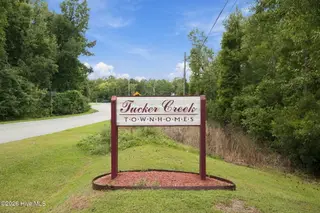 102 Sea Knight Lane, Havelock, NC 28532 – photo 6: 8-web-or-mls-DSC_9044
