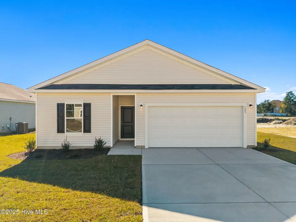 510 Bellefonte Court, Richlands, NC 28574 – photo 1 of 37: RETREAT A