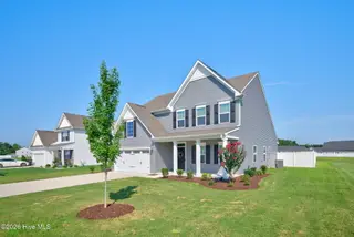 220 Grandview Drive, Elizabeth City, NC 27909 – photo 2: 2-web-or-mls-220-grandview-dr