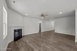 5708 Sloop Court, New Bern, NC 28560 – photo 9: 17-web-or-mls-0C0A1373