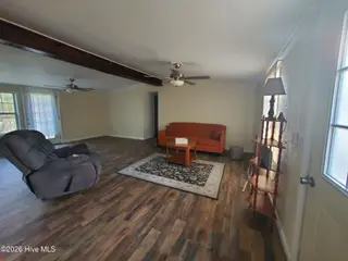 926 Railroad Street, Belhaven, NC 27810 – photo 5: 005 Living Room